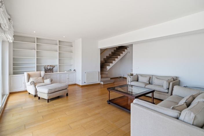 Image No.6-4 Bed Penthouse for sale