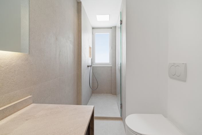 Image No.22-2 Bed Apartment for sale