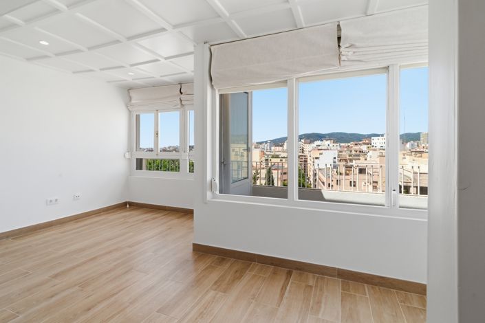 Image No.14-2 Bed Apartment for sale