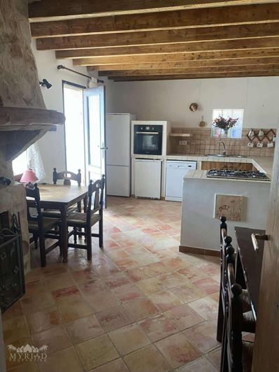 Image No.40-5 Bed Villa for sale