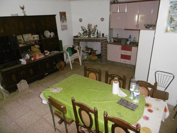Image No.4-3 Bed House for sale