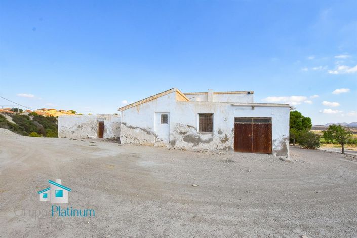 Image No.19-4 Bed Villa for sale