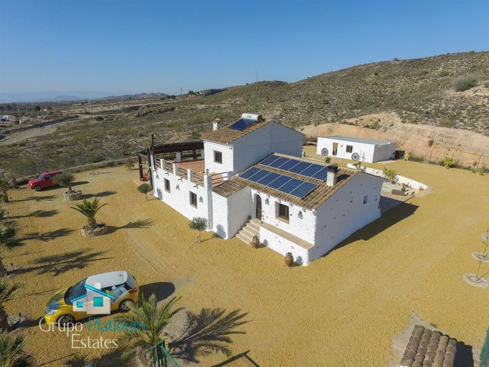 Image No.28-Villa de 4 chambres à vendre à Almeria