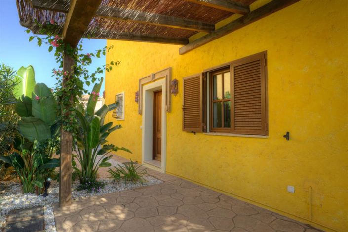 Image No.2-Villa de 4 chambres à vendre à Desert Springs