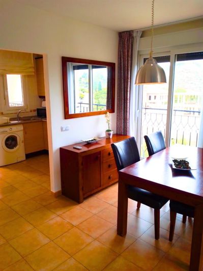 Image No.8-2 Bed Apartment for sale