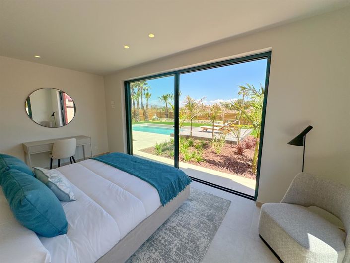 Image No.5-4 Bed Villa for sale