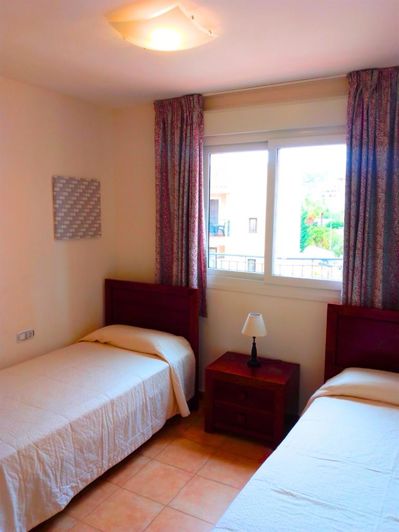Image No.13-2 Bed Property for sale