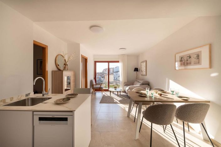 Image No.22-1 Bed Apartment for sale