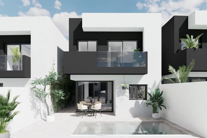 Image No.2-4 Bed Villa for sale
