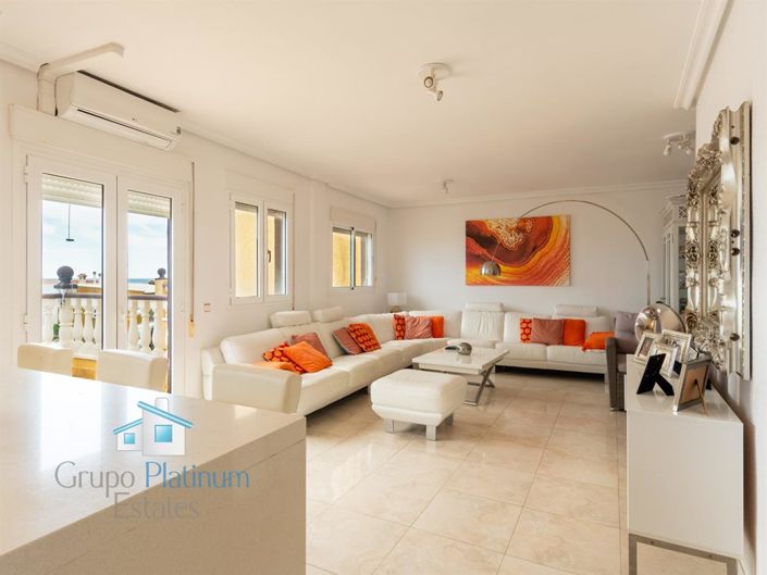 Image No.3-Propriété de 5 chambres à vendre à El Calon
