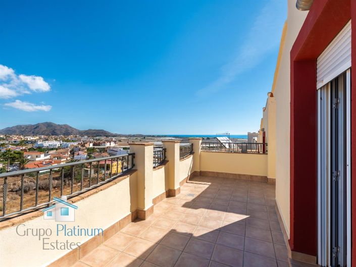 Image No.12-2 Bed Property for sale