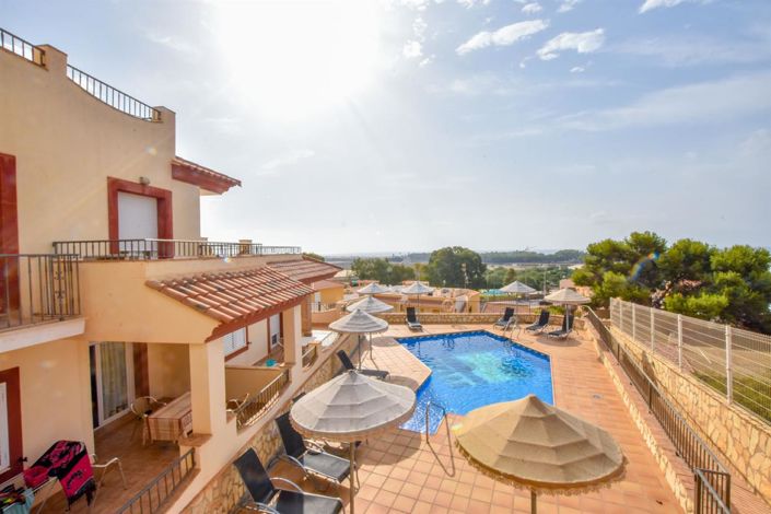 Image No.24-2 Bed Property for sale