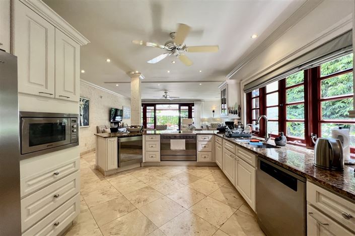 Image No.4-3 Bed Villa for sale