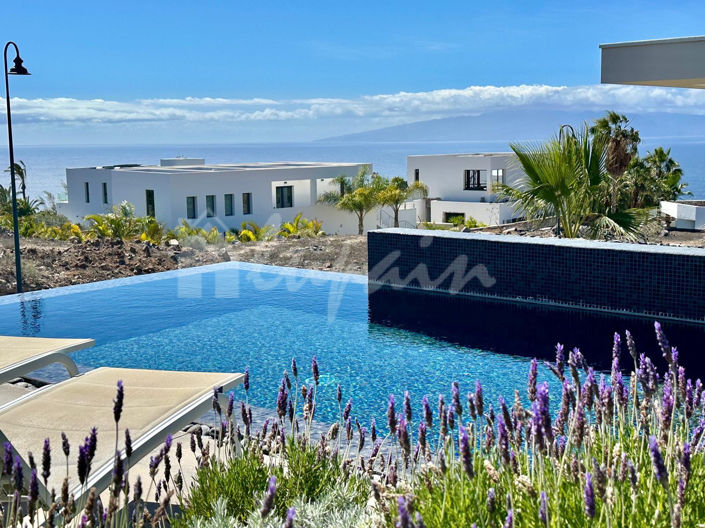 Image No.6-3 Bed Villa for sale