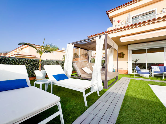 Image No.2-4 Bed Villa for sale