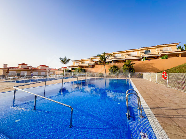 Image No.3-4 Bed Villa for sale