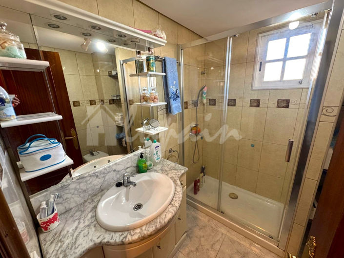 Image No.20-2 Bed Apartment for sale