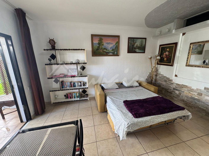Image No.20-1 Bed Apartment for sale