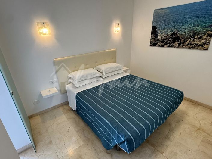 Image No.11-1 Bed Apartment for sale