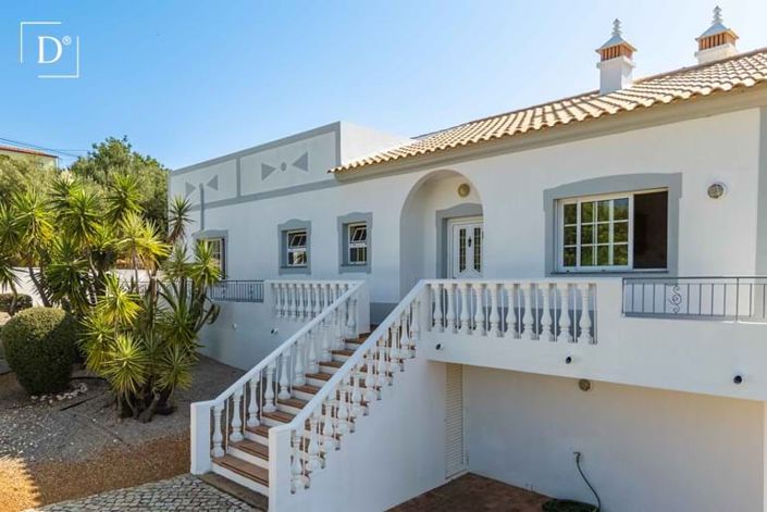Image No.6-3 Bed Villa for sale