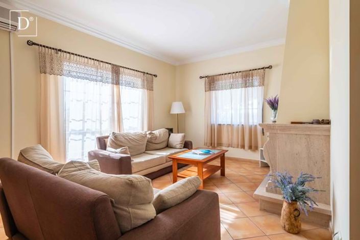 Image No.17-3 Bed Villa for sale