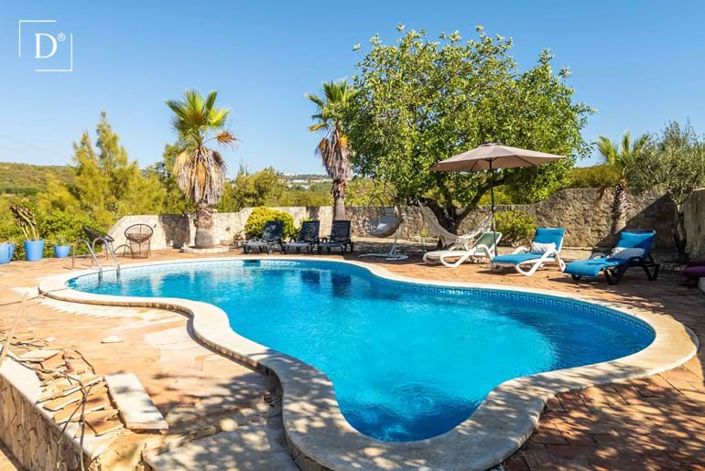 Image No.2-4 Bed Villa for sale