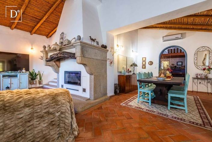 Image No.8-4 Bed Villa for sale