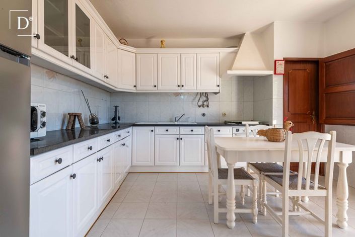 Image No.4-4 Bed Villa for sale