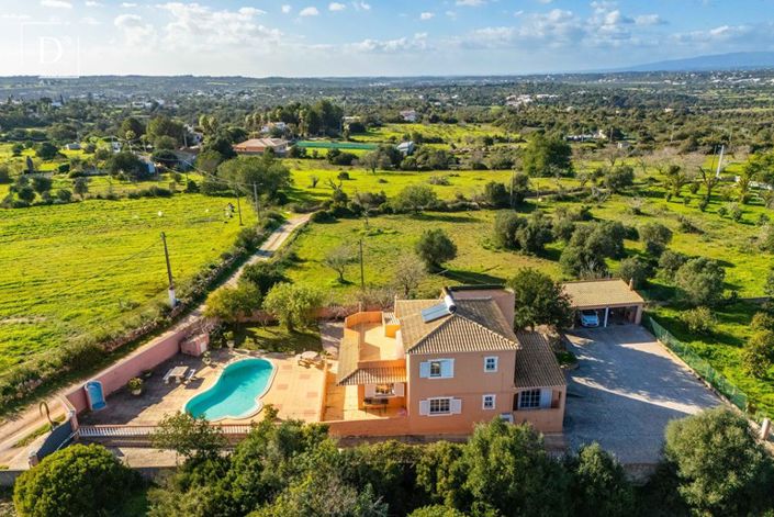 Image No.9-4 Bed Villa for sale