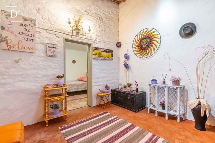 Image No.9-1 Bed Villa for sale