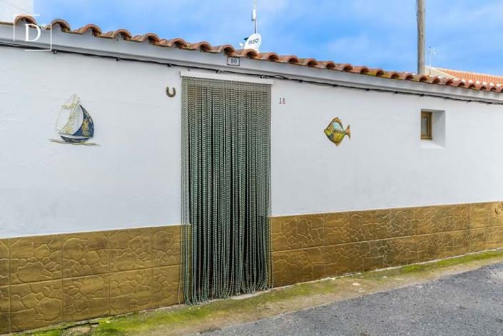 Image No.15-1 Bed Villa for sale