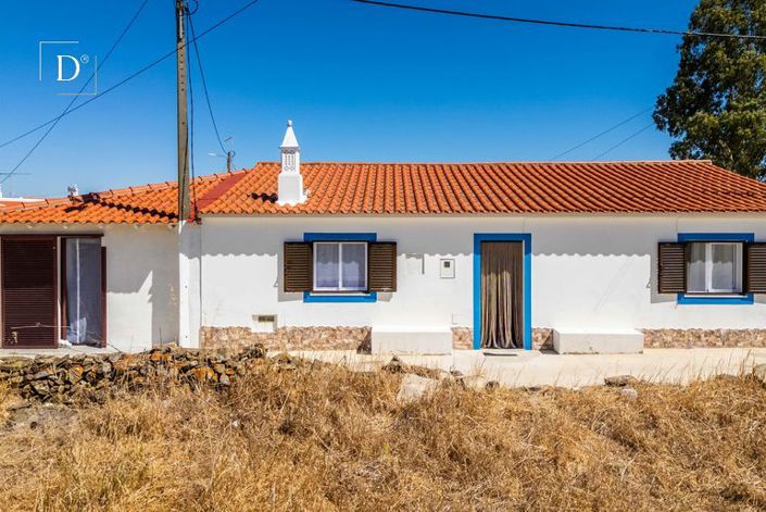 Image No.3-2 Bed Villa for sale