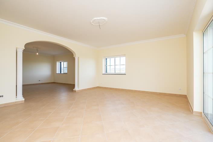 Image No.16-5 Bed Villa / Detached for sale