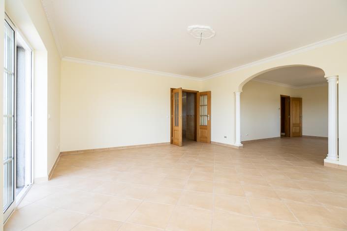 Image No.17-5 Bed Villa / Detached for sale