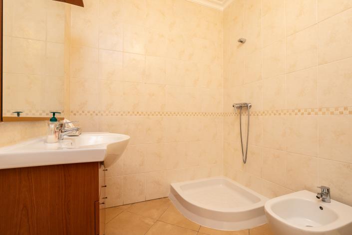 Image No.21-5 Bed Villa / Detached for sale