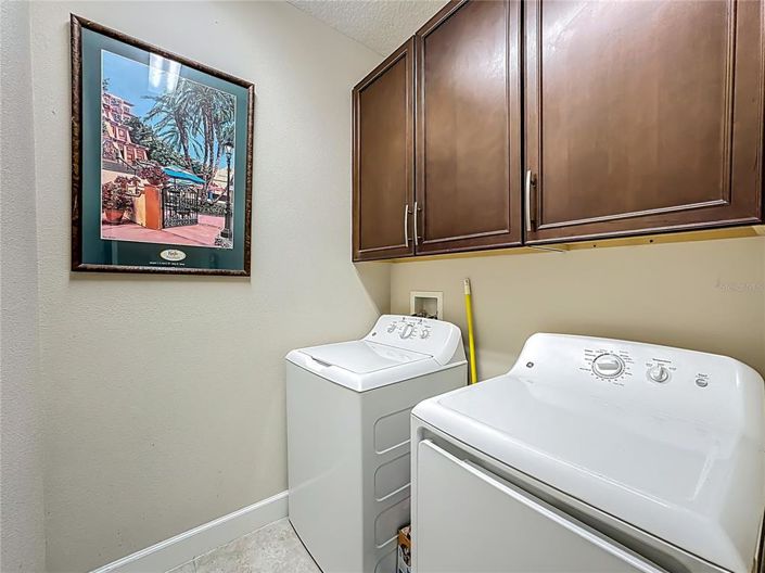 Image No.47-2 Bed House for sale