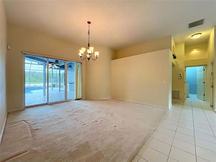 Image No.19-4 Bed House for sale