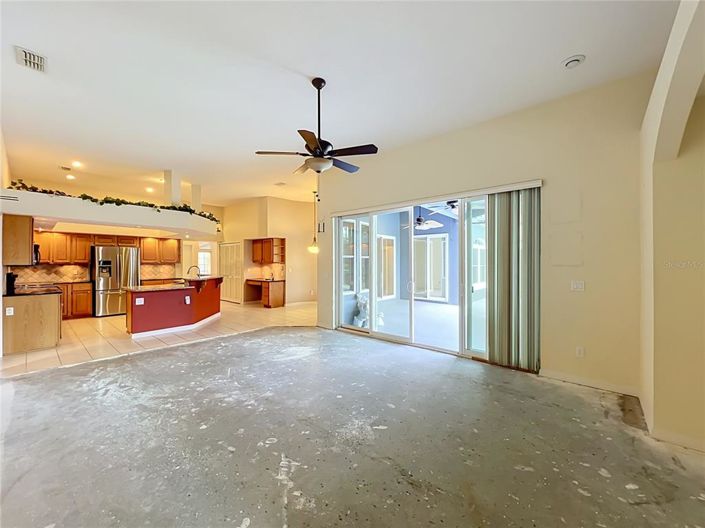 Image No.35-4 Bed House for sale