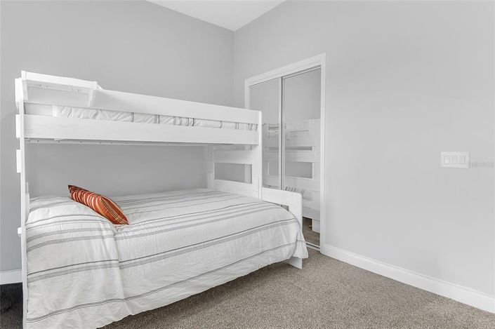 Image No.23-3 Bed Apartment for sale