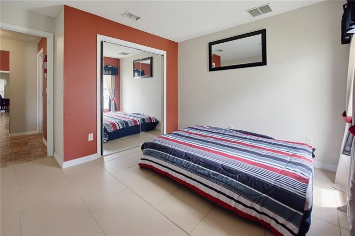 Image No.16-4 Bed House for sale