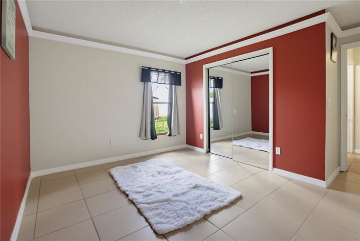 Image No.24-4 Bed House for sale
