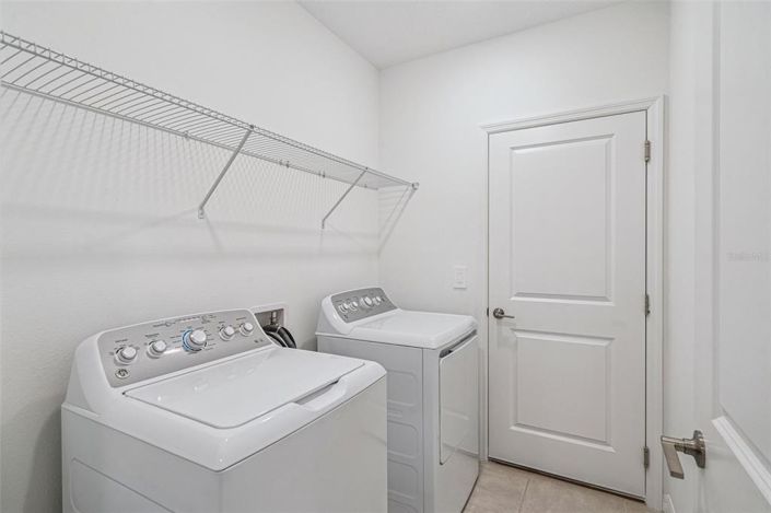 Image No.18-3 Bed House for sale