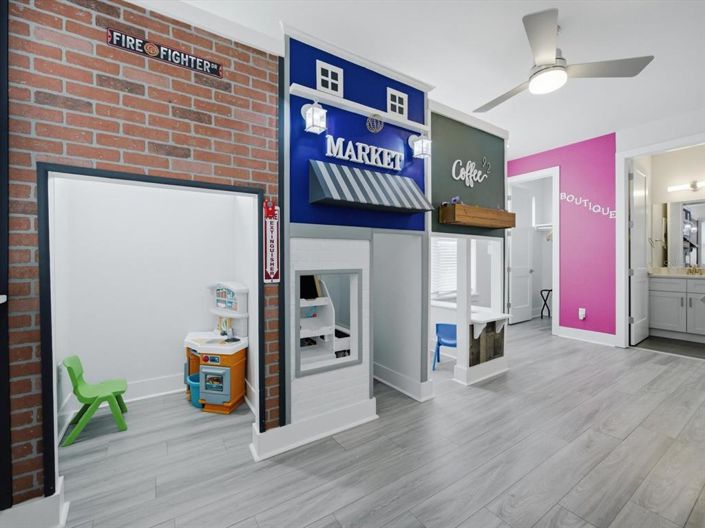 Image No.15-6 Bed House for sale