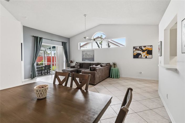 Image No.7-3 Bed House for sale