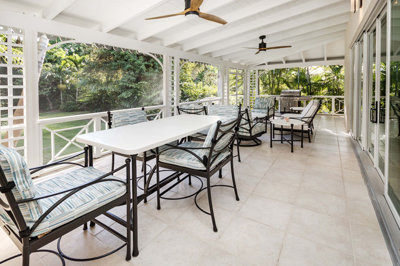 nevis20patio202024