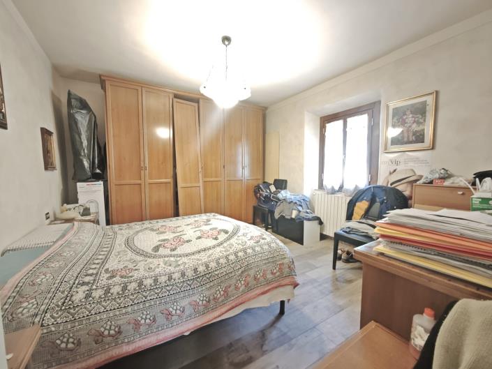 Image No.20-Appartement de 4 chambres à vendre