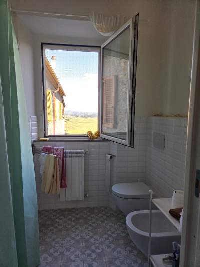 Image No.21-3 Bed Apartment for sale