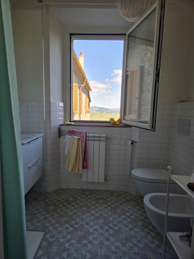 Image No.22-3 Bed Apartment for sale