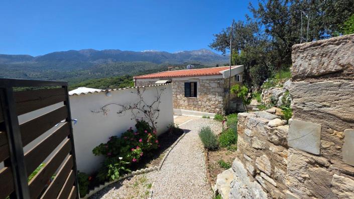 Image No.2-1 Bed House/Villa for sale