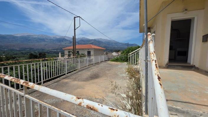 Image No.3-1 Bed Village House for sale